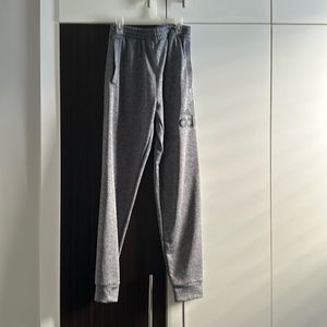 Adidas big boys, sweatpants size L (14-16) grey color